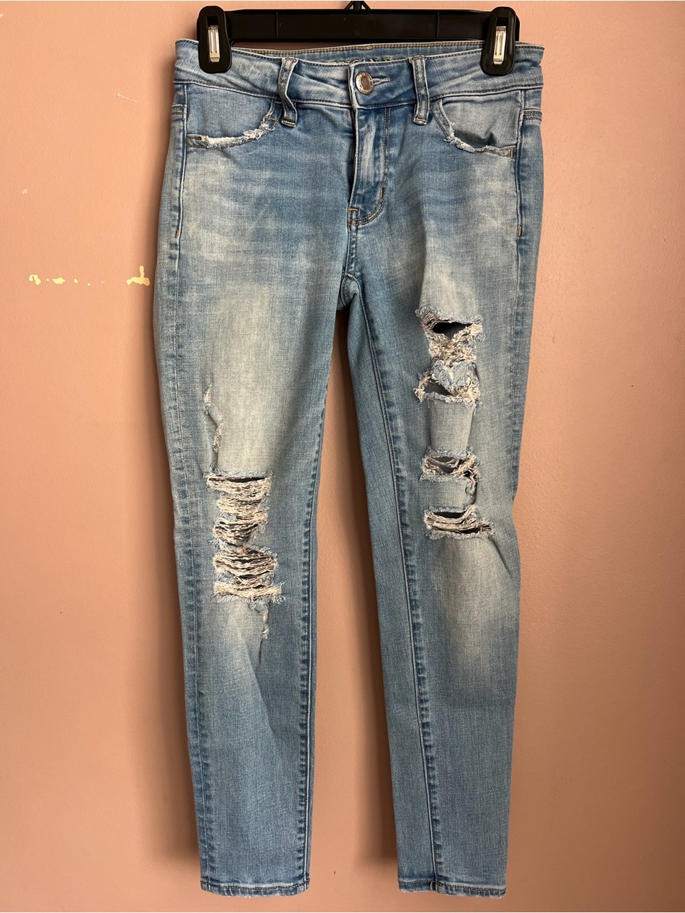 American Eagle Outfitters Light Blue Distressed super stretch Jeggings 0 short